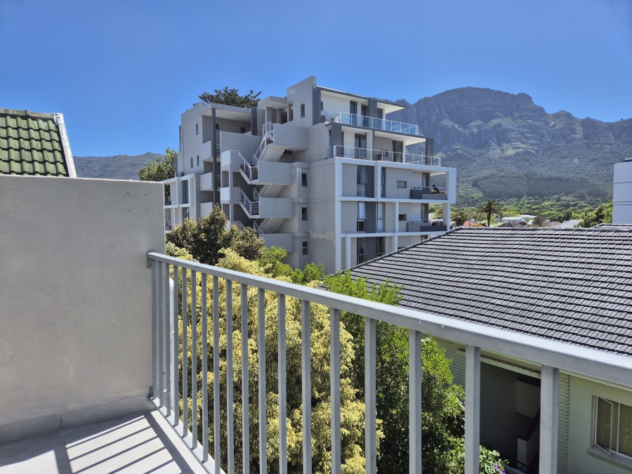 2 Bedroom Property for Sale in Claremont Upper Western Cape